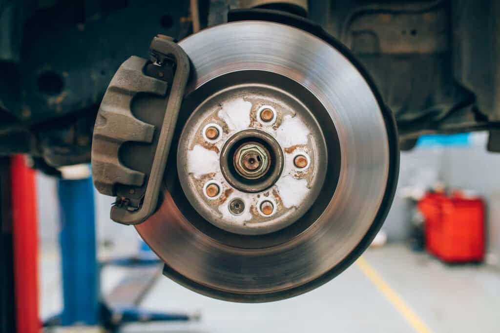 9 Common signs that your Brake Calipers are bad or stuck 