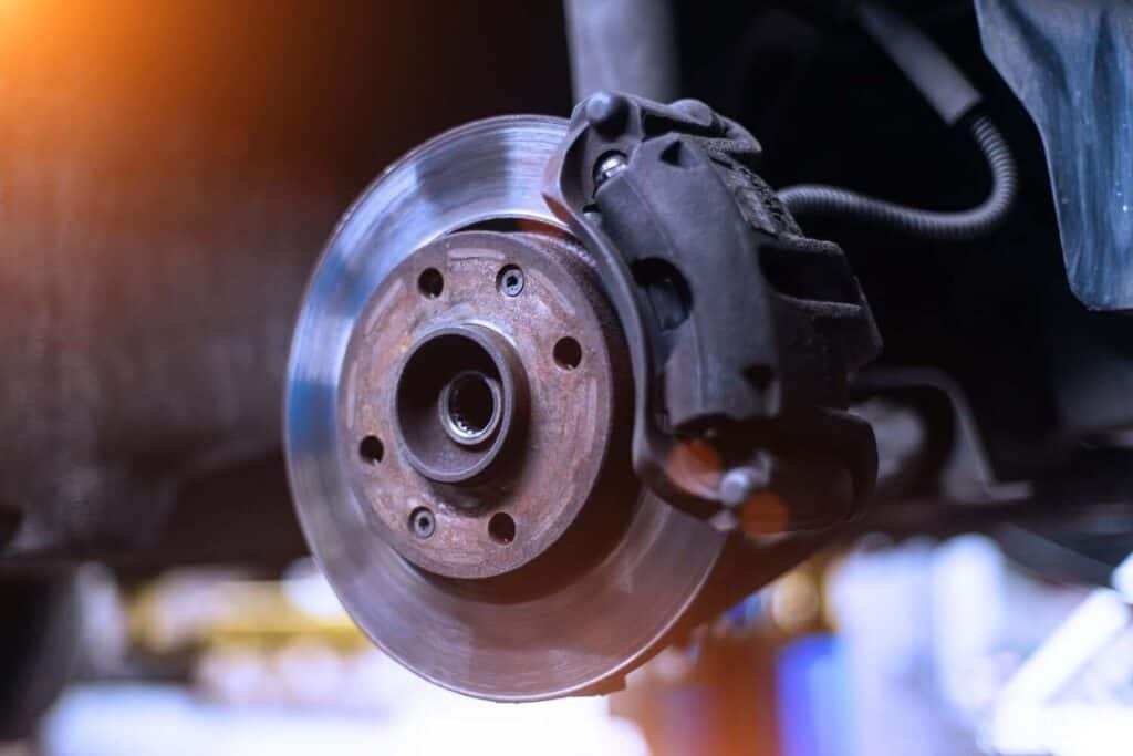 9 Common signs that your Brake Calipers are bad or stuck