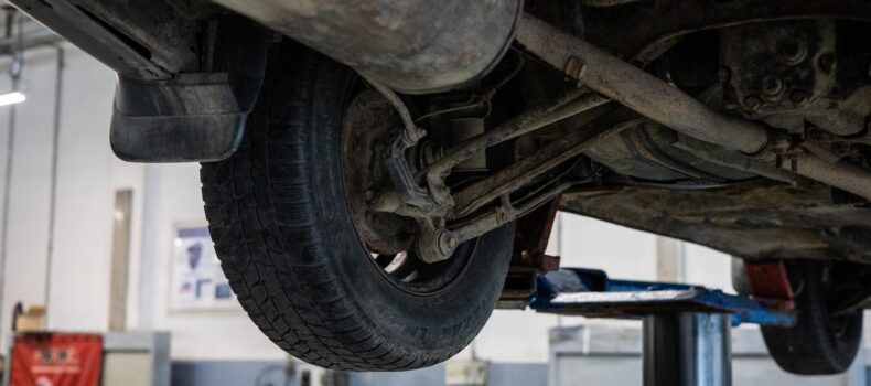 image-Understanding the Importance and Cost of Control Arm Replacement In Canada
