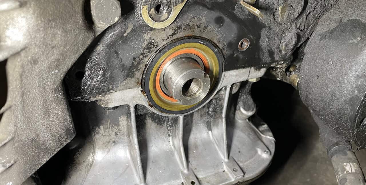Crankshaft Seal Replacement Cost And Guide Uchanics Auto Repair