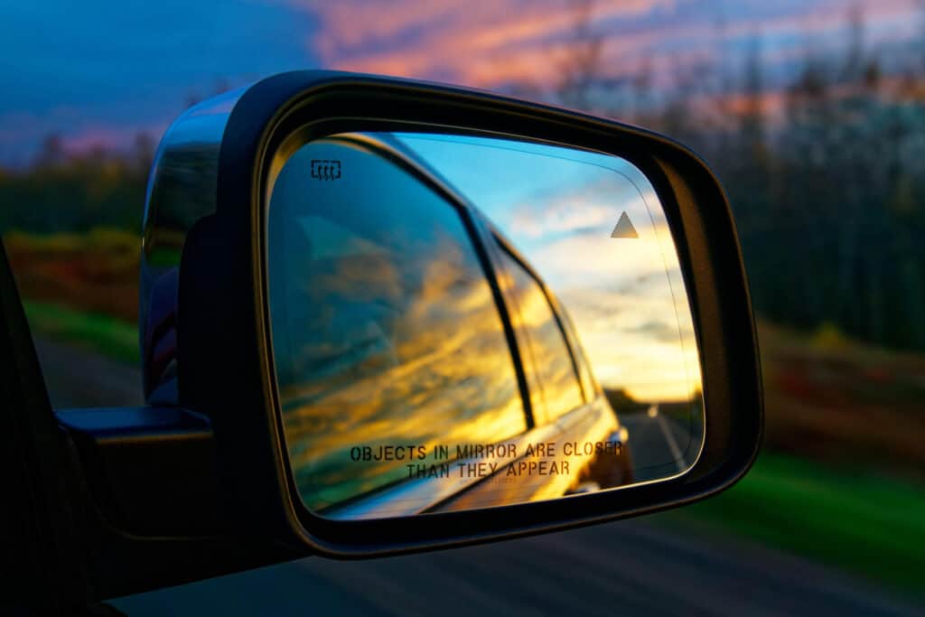 Door Mirror Glass Replacement Cost and Guide