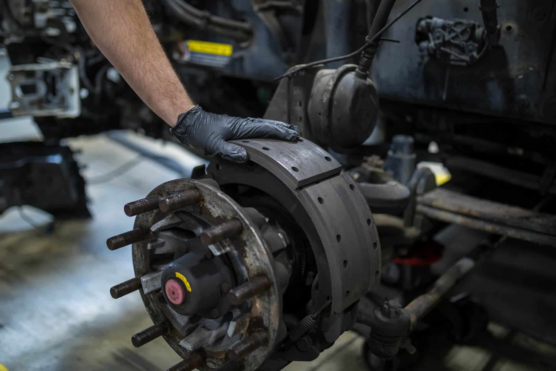The Importance of Brake System Inspections for Fleet Vehicle Compliance