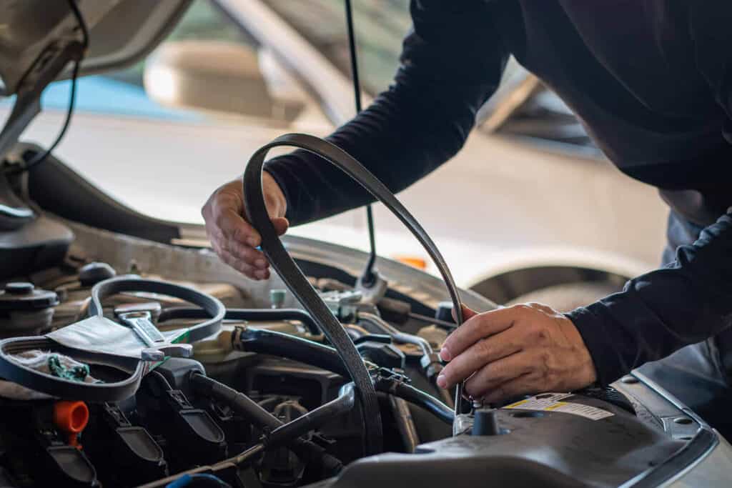 Signs Your Serpentine Belt is Worn: How to Use Your 5 Senses to Detect Issues