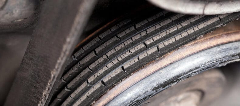 The Risks of Driving with a Worn Serpentine Belt: What Happens When You Don't Replace It