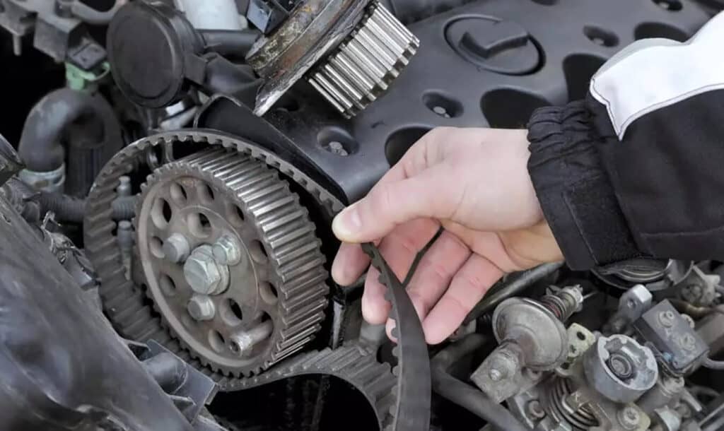 How to Replace a Serpentine Belt - FIXD