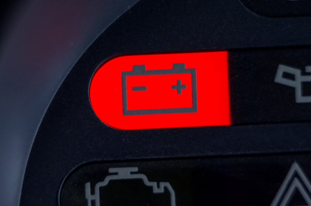 Battery Warning Light and Guide Service and Guide: What is it and What to Do?