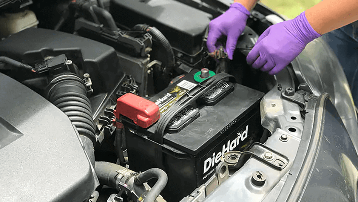 После замены аккумулятора. Аккумулятор показывает short out. A component of the car Battery what to do. Is checking the car Battery for availability. Car Battery Troubles.