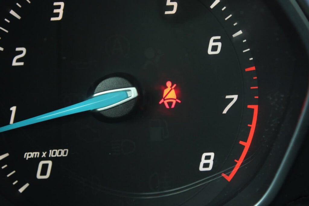 Seat Belt Warning Light Service and Guide: What is it and What to Do