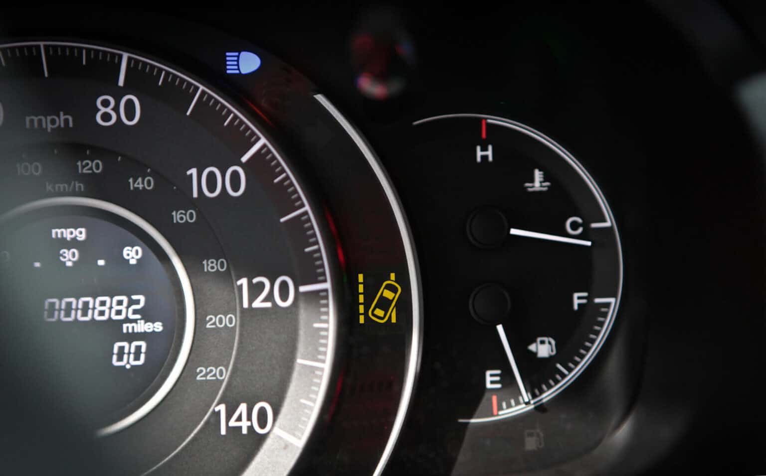 Lane Departure Warning Light Service and Guide: What Is It and What to ...