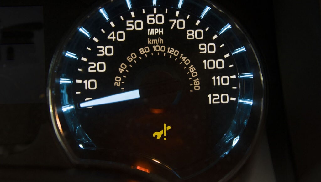 Maintenance or Service Required Warning Light Service and Guide: What is it and what to do?
